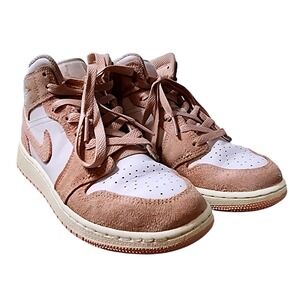 Air Jordan 1 Mid SE Sanddrift White Suede Youth Kids Sneakers Skater Walking